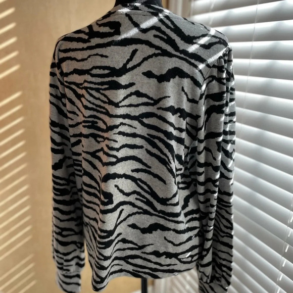 Social Standard by Sanctuary Women's Julia Brushed Knit Puff Sleeve Top.  Size:M - Picture 5 of 12